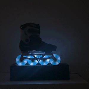 Patins Custom com Cuff Azul + Base Híbrida + Rodas de LED 80mm Azul