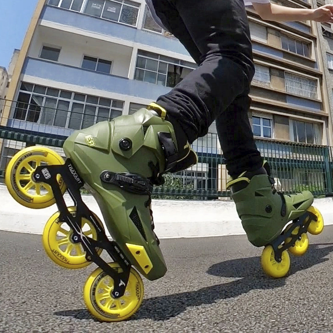 Patins R3 Verde/Amarelo - 110mm ABEC-9 Cromo